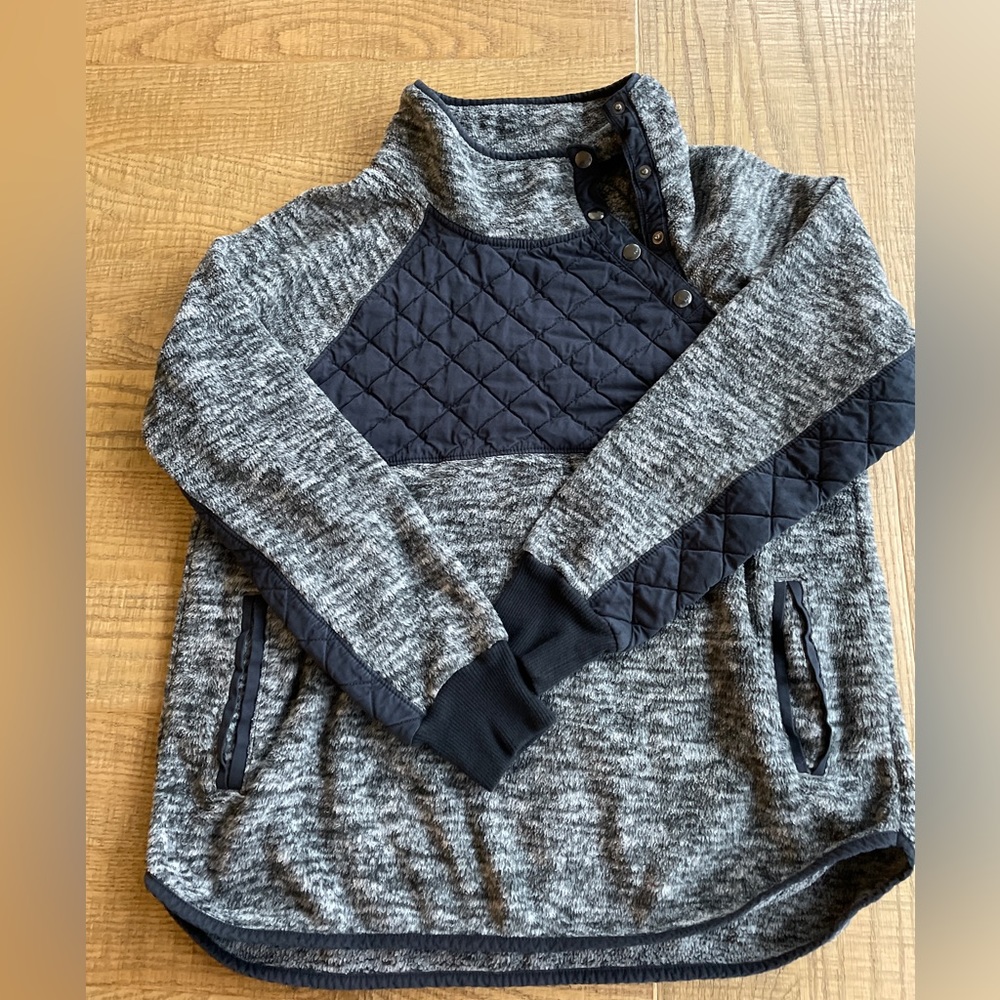 Abercrombie pullover